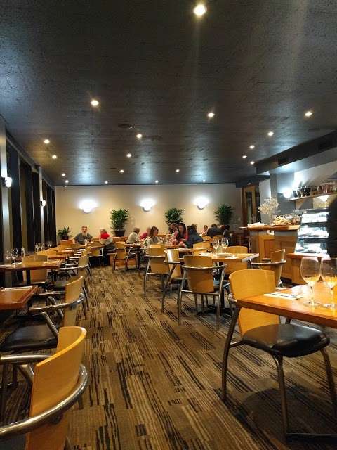 Photo: Edwards Waterfront Restaurant & Café